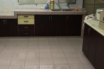 Jalan Bunga Kemboja 3