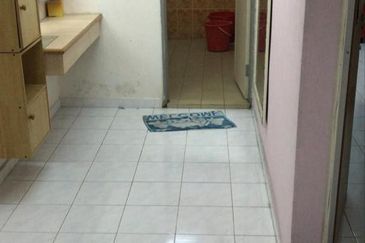 Jalan Bunga Kemboja 3