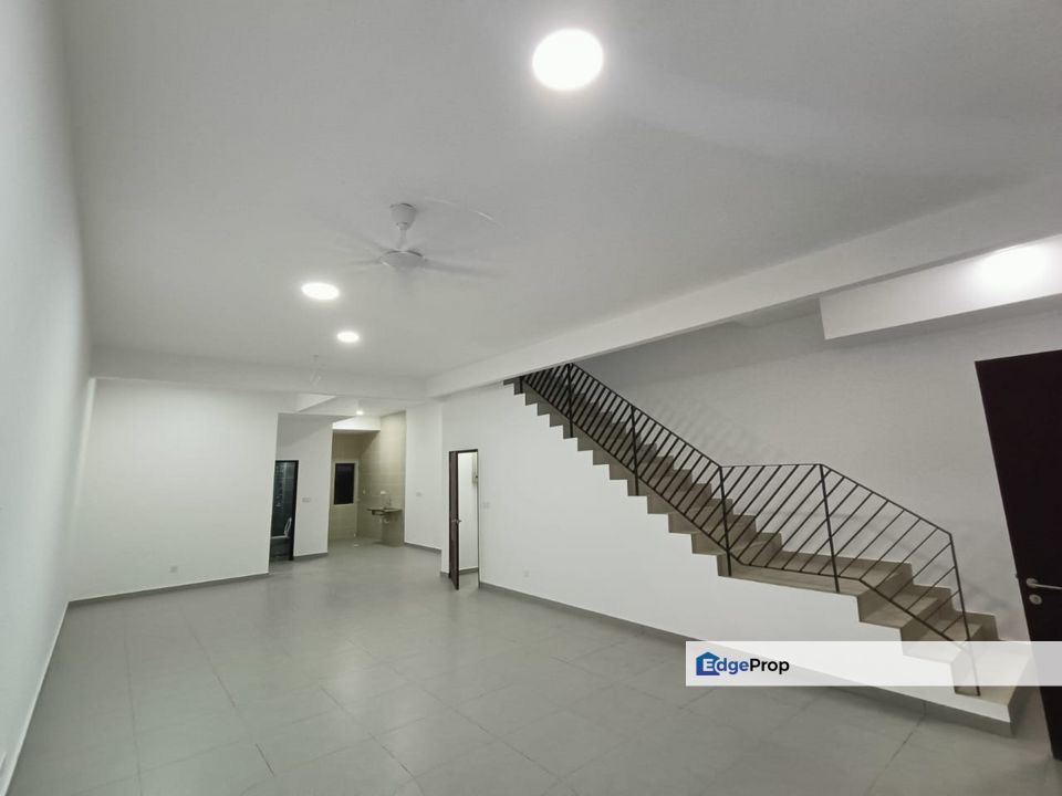 Orchid Hills,3 Storey Link house,Batu 9,Freehold[20x71], Selangor, Cheras