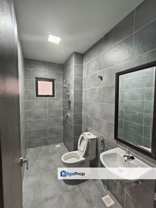 Orchid Hills,3 Storey Link house,Batu 9,Freehold[20x71], Selangor, Cheras