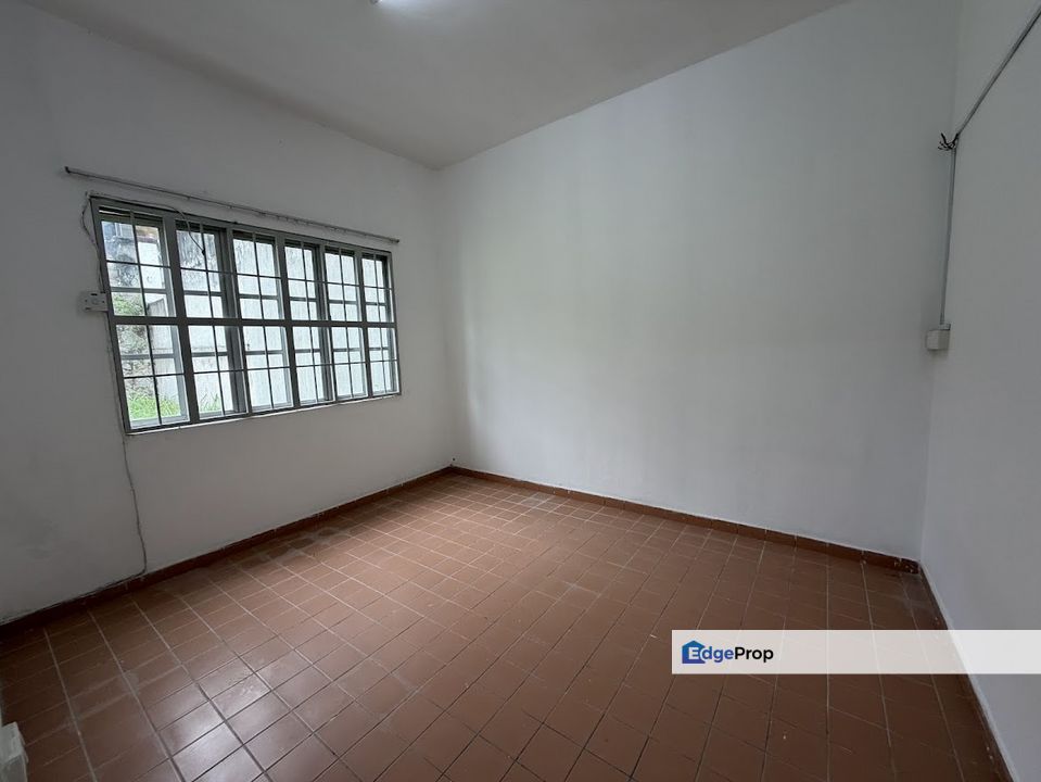 Taman Bukit Mewah,Jln Bukit Mewah,40"x105"Freehold Semi D, Selangor, Kajang