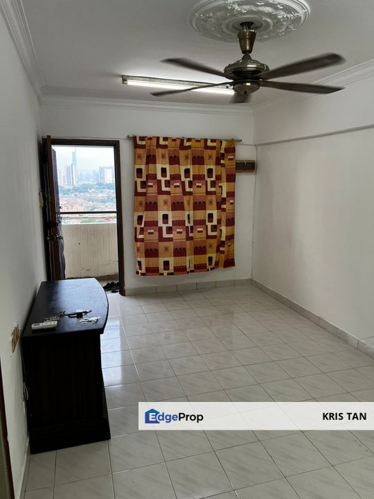 Segar Apartment, P/furnish with security, near Yulek and Leisure Mall, Kuala Lumpur, Cheras
