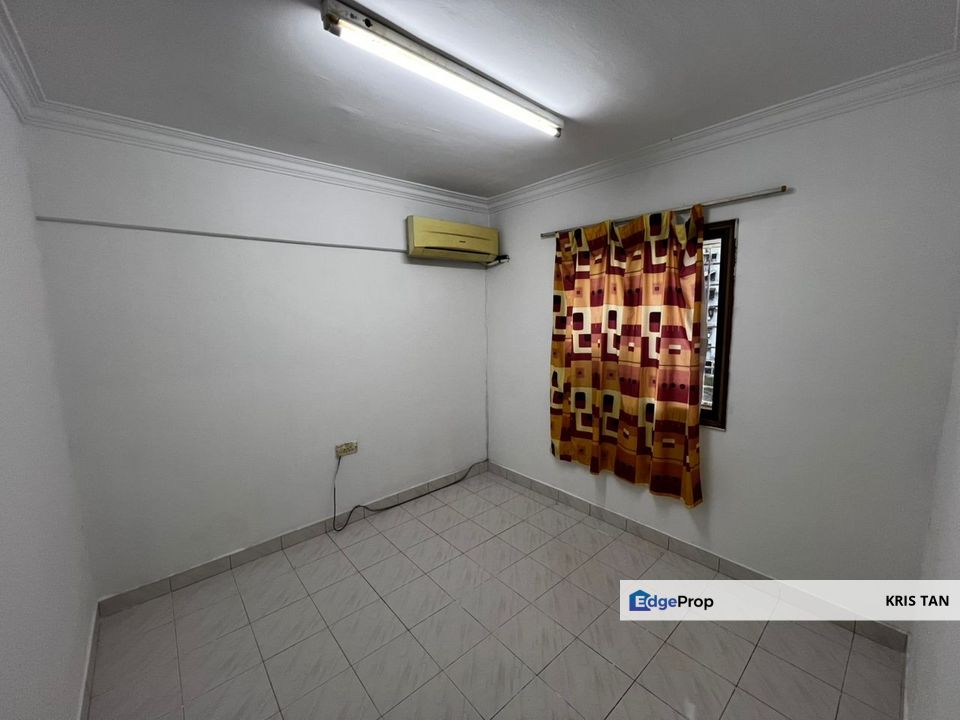 Segar Apartment, P/furnish with security, near Yulek and Leisure Mall, Kuala Lumpur, Cheras