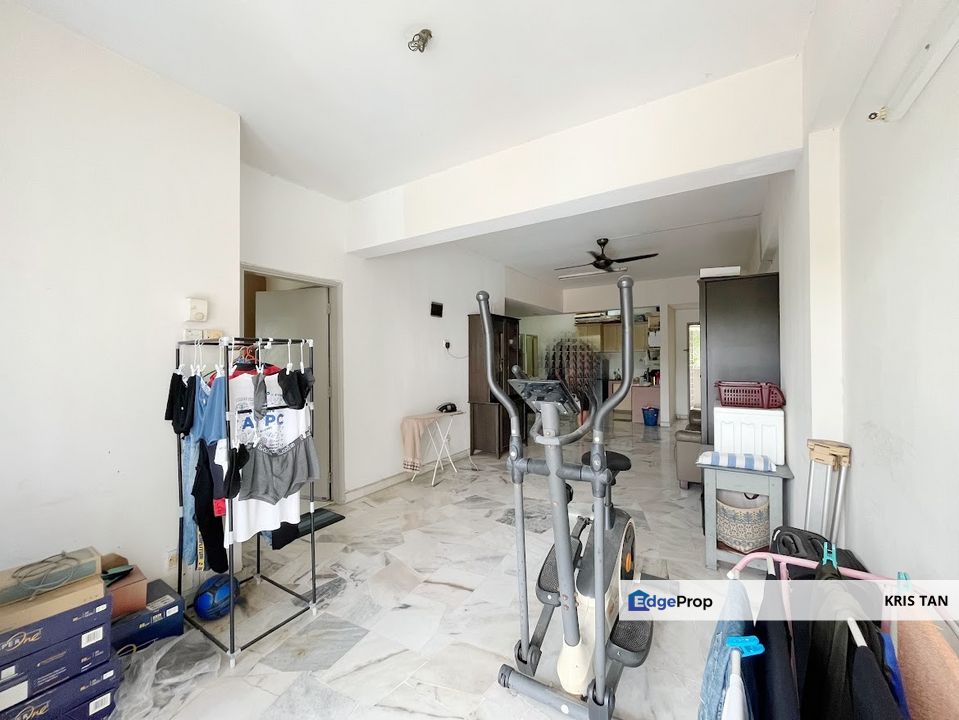 Awana Puri Condominium, Below market,1076 Sqft, Freehold, Near Mrt, Kuala Lumpur, Cheras
