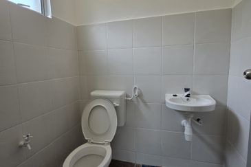 Brand New 1 Storey Terrace next to jalan Meru Tambahan