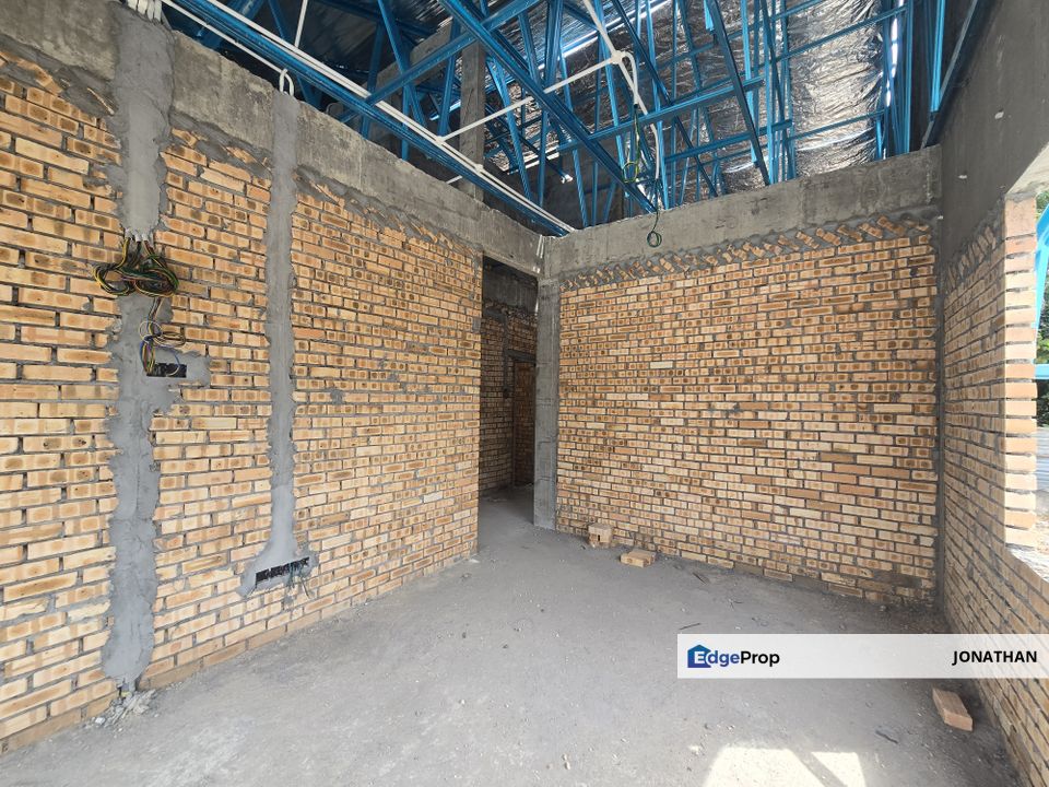 Batu Bata Merah , Selangor, Banting