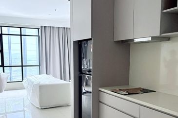 Hill10 Residence @ i-City