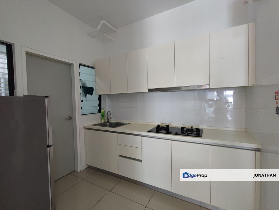 Fully Furnished High Floor Pool view - the Greens Residence , Selangor, Shah Alam