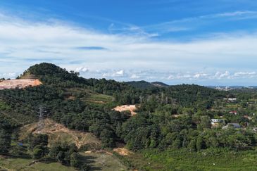 Hill top Greenery Bungalow 1 Storey 4000sqft Bukit Kapar Klang