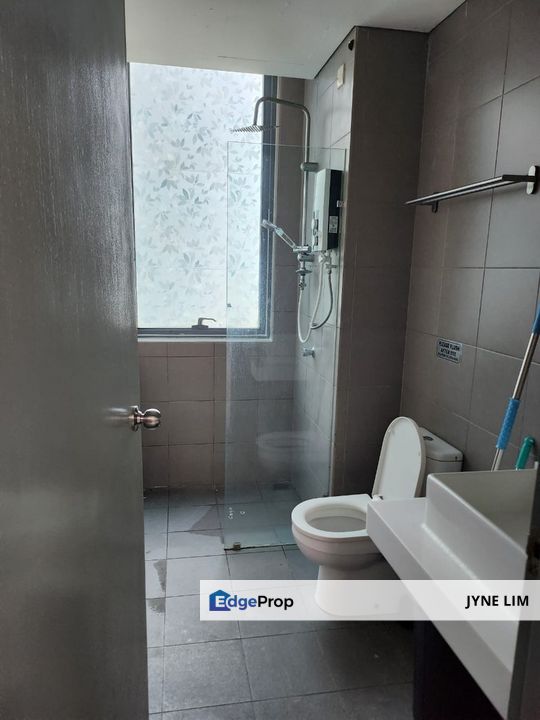 Superb Deal. Walk to KLCC, LRT. Best Options Available!, Kuala Lumpur, KL City