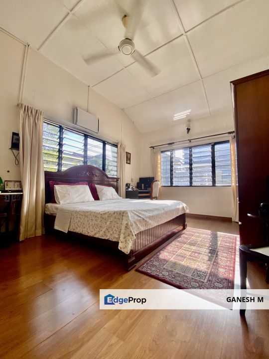 Classic Bungalow in PJ New Town - Timeless Charm, Selangor, Petaling Jaya