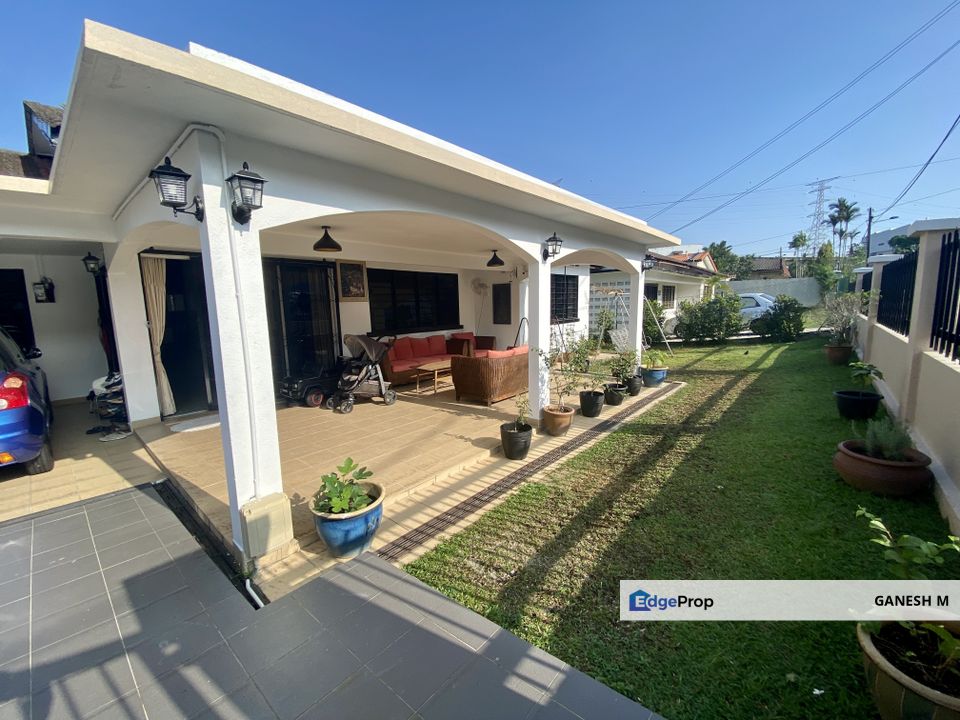 Classic Bungalow in PJ New Town - Timeless Charm, Selangor, Petaling Jaya
