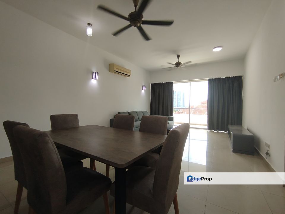 Puteri Palma Condo 1668sqft (3+1R 2+1B) for Rent (Newly Refurbished) 5th floor Pool View, Selangor, Putrajaya