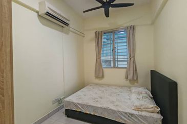 E-Tiara Serviced Apartment