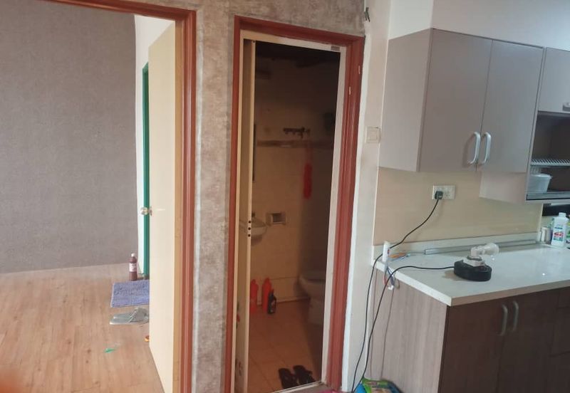 Vista Pinggiran, Taman Pinggiran Putra