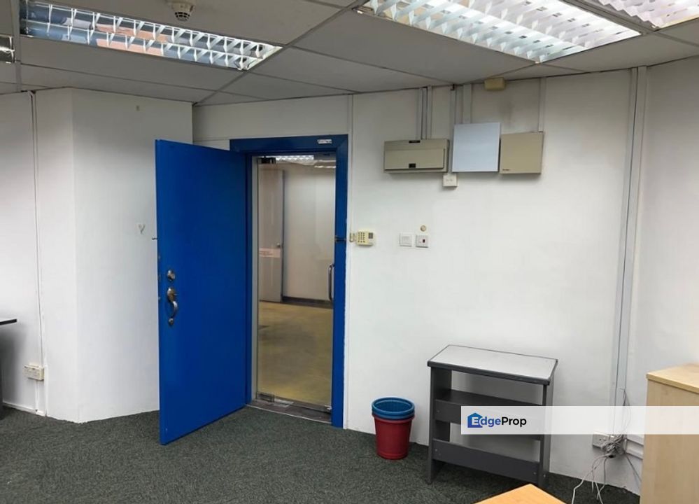 Jaya One, Jalan Universiti PJ, 700sf Office.  Price greatly reduced. Good Deal!, Selangor, Petaling Jaya