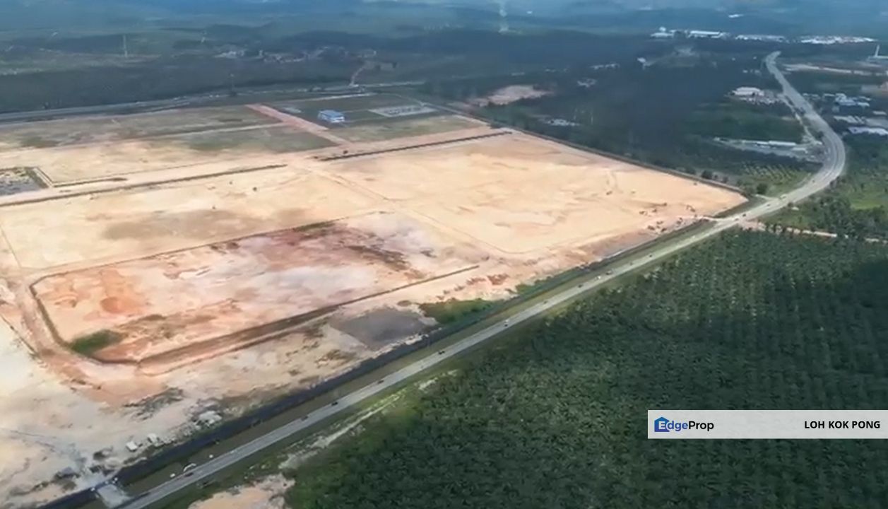 INDUSTRIAL LAND AT BANDAR UNIVERSITI PAGOH FOR SALE , Johor, Pagoh