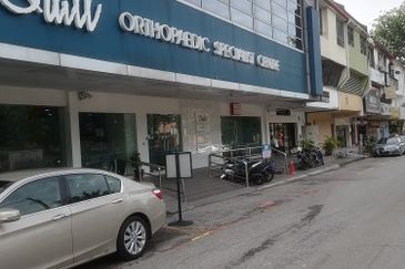 TTDI FIRST FLOOR TO LET