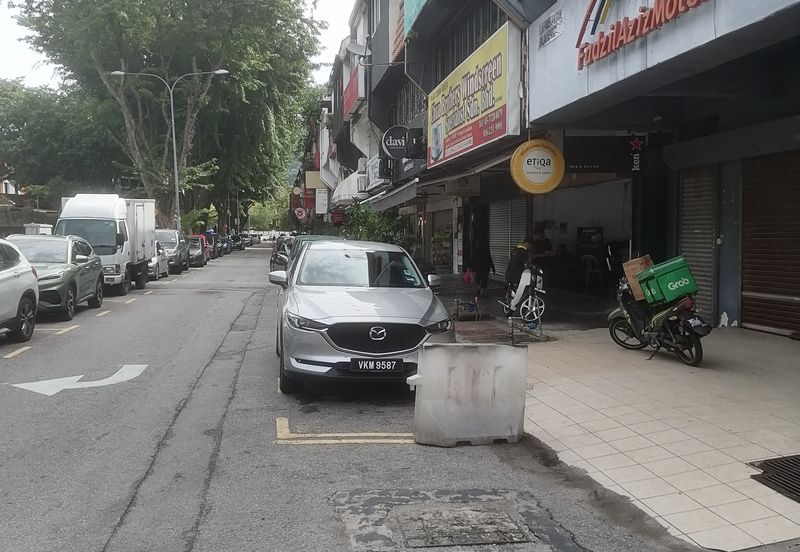 TTDI FIRST FLOOR TO LET