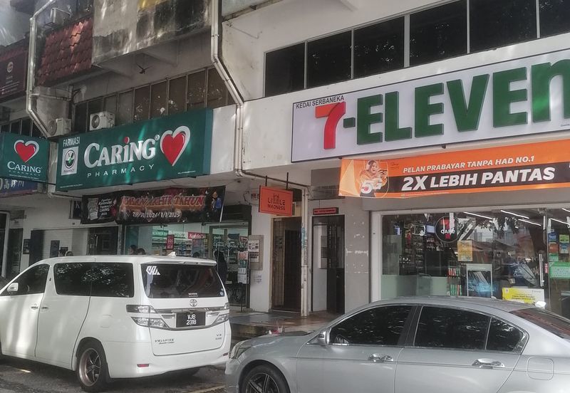 TTDI FIRST FLOOR TO LET