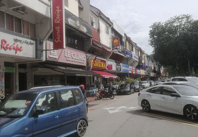 TTDI FIRST FLOOR TO LET