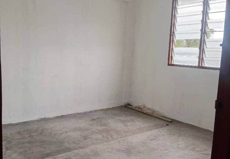 Taman Cahaya, Ampang