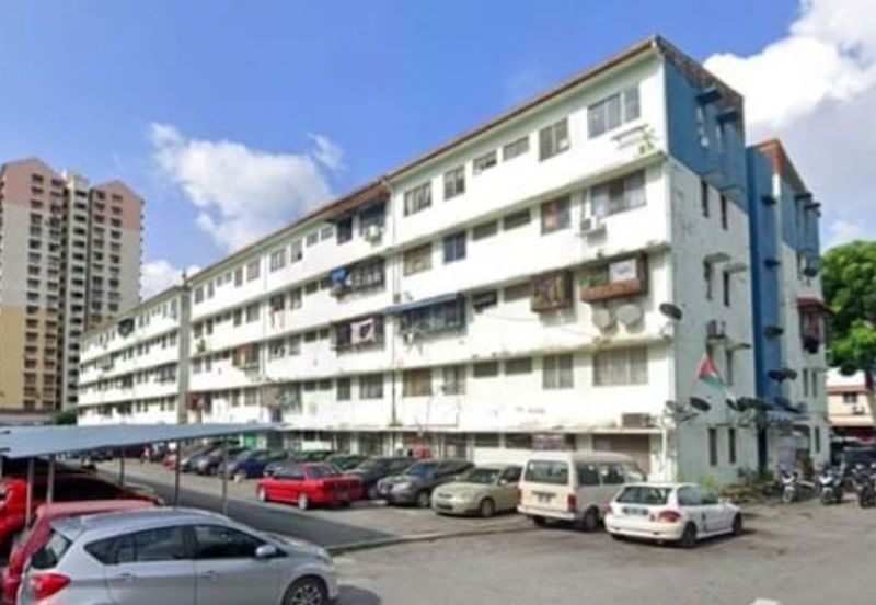 Taman Cahaya, Ampang