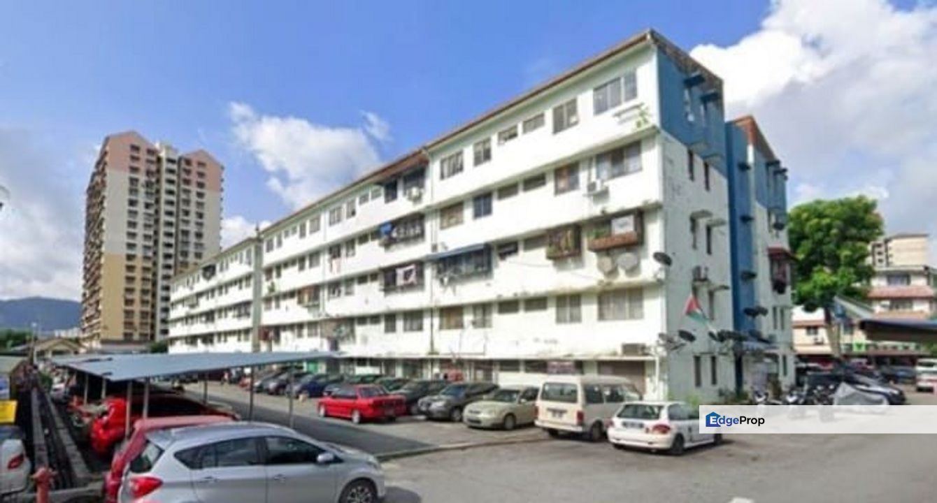 WALKING DISTANCE TO LRT AMPANG, Selangor, Ampang