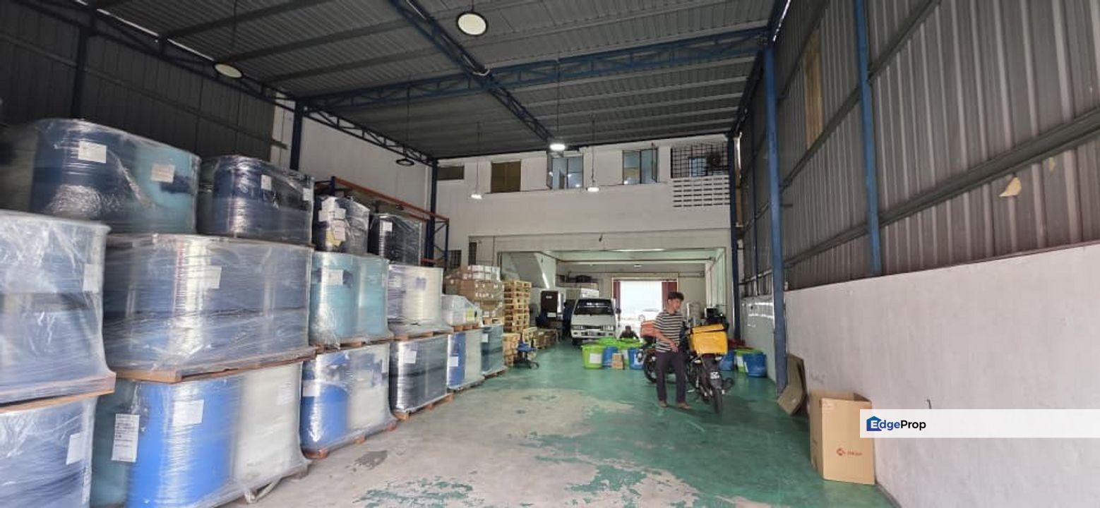 WAREHOUSE SEKSYEN 27 SHAH ALAM/ PUTRA HEIGHTS/ SUBANG / USJ, Selangor, Shah Alam