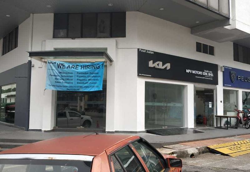 3.003 6 Storey Building @ Jalan Ipoh Facing Main Road For Sale