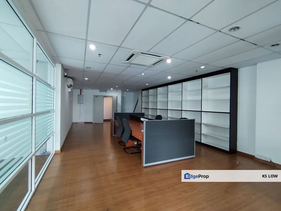 Ready Move In Fitted Office with Director & Meeting Room @ Solaris Mont Kiara , Kuala Lumpur, Mont Kiara