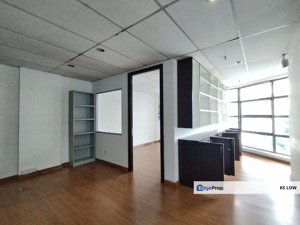 Ready Move In Fitted Office with Director & Meeting Room @ Solaris Mont Kiara , Kuala Lumpur, Mont Kiara
