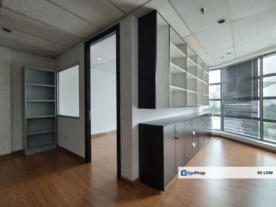 Ready Move In Fitted Office with Director & Meeting Room @ Solaris Mont Kiara , Kuala Lumpur, Mont Kiara