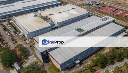 3.166 -{10ac Free Zone Transhipment} PTP Pelabuhan Tanjung Pelepas Free Zone Warehouse Near Tuas Second Link/255,000sqft, Johor, Gelang Patah