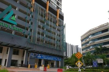 3.182 2 Office lot at shah alam for Sale