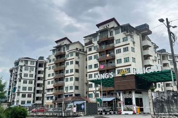 3.210. Apartment at perak For Sale