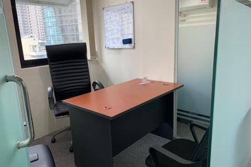 3.208 Office at Northpoint, MidValley For Rent
