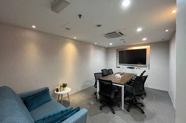 3.208 Office at Northpoint, MidValley For Rent