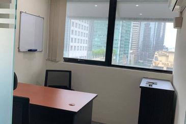 3.208 Office at Northpoint, MidValley For Rent