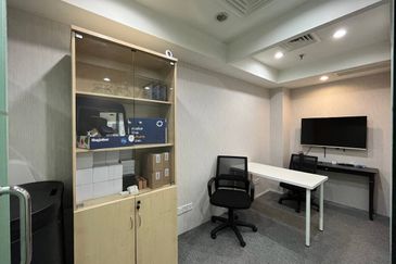 3.208 Office at Northpoint, MidValley For Rent