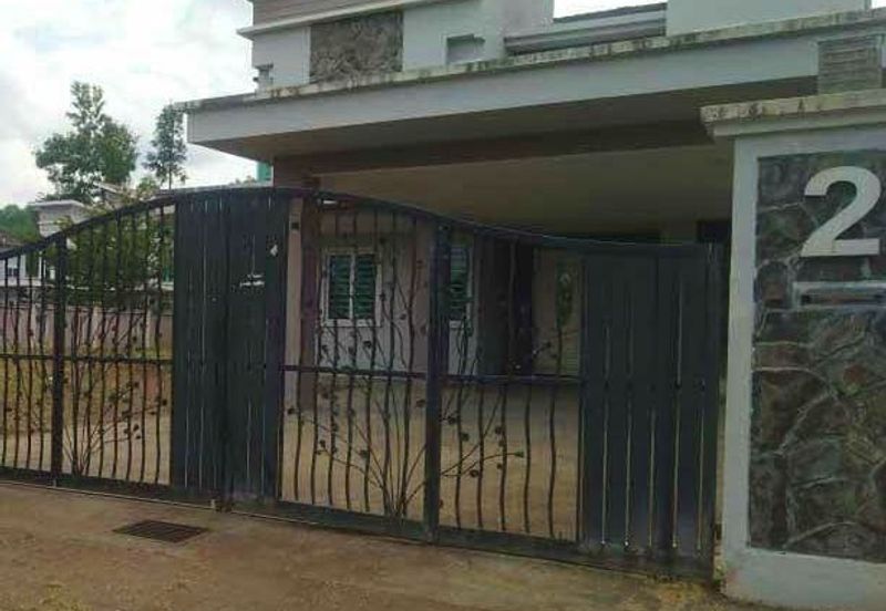 3.223. 2-Storey Detached House at Ipoh Perak For Sale