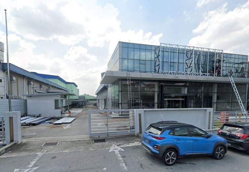 3.227 Bandar Kinrara Showroom Detached For Rent