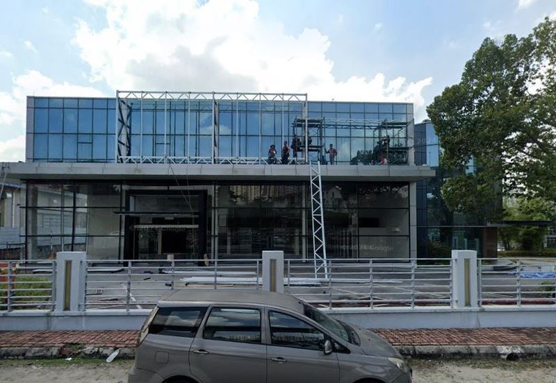 3.227 Bandar Kinrara Showroom Detached For Rent