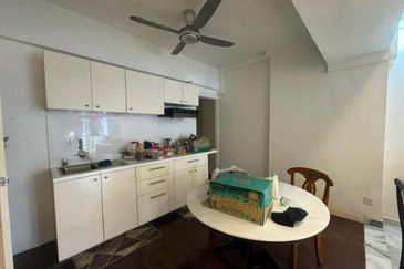 2.240 Furnished Seputeh Permai Condo Near to Mid Valley For Rent 