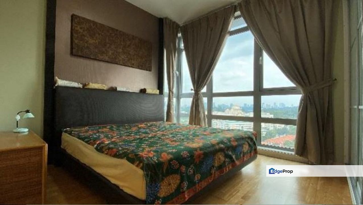 3.241 Urbane Tower Condo at KL For Sale Below SPA Price, Kuala Lumpur, Dutamas