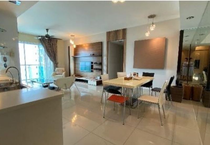 3.241 Urbane Tower Condo at KL For Sale Below SPA Price