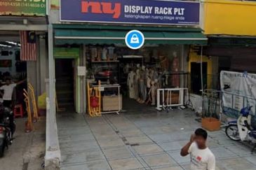 3.250 Shoplot-2 Storey For Sale at Kuala Lumpur