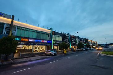 Detached Factory For Sale @ Kinrara. Near to Bukit Jalil