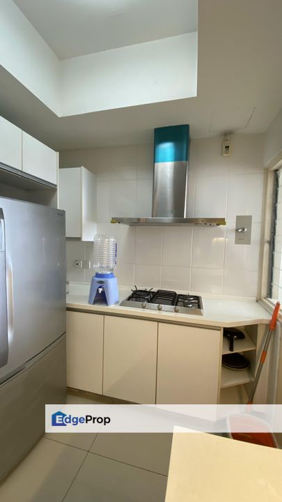 Corner 2-Bed Condo, 3 Car Parks @ Solaris Dutamas, Mont Kiara For sale, Kuala Lumpur, Dutamas