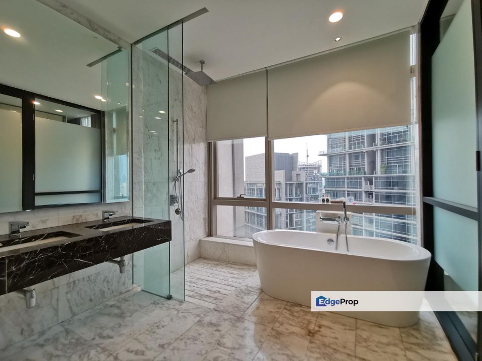 Premium 3+1BR Residence at Banyan Tree Signature – High-Floor • Stylish • Fully Furnished, Kuala Lumpur, KLCC